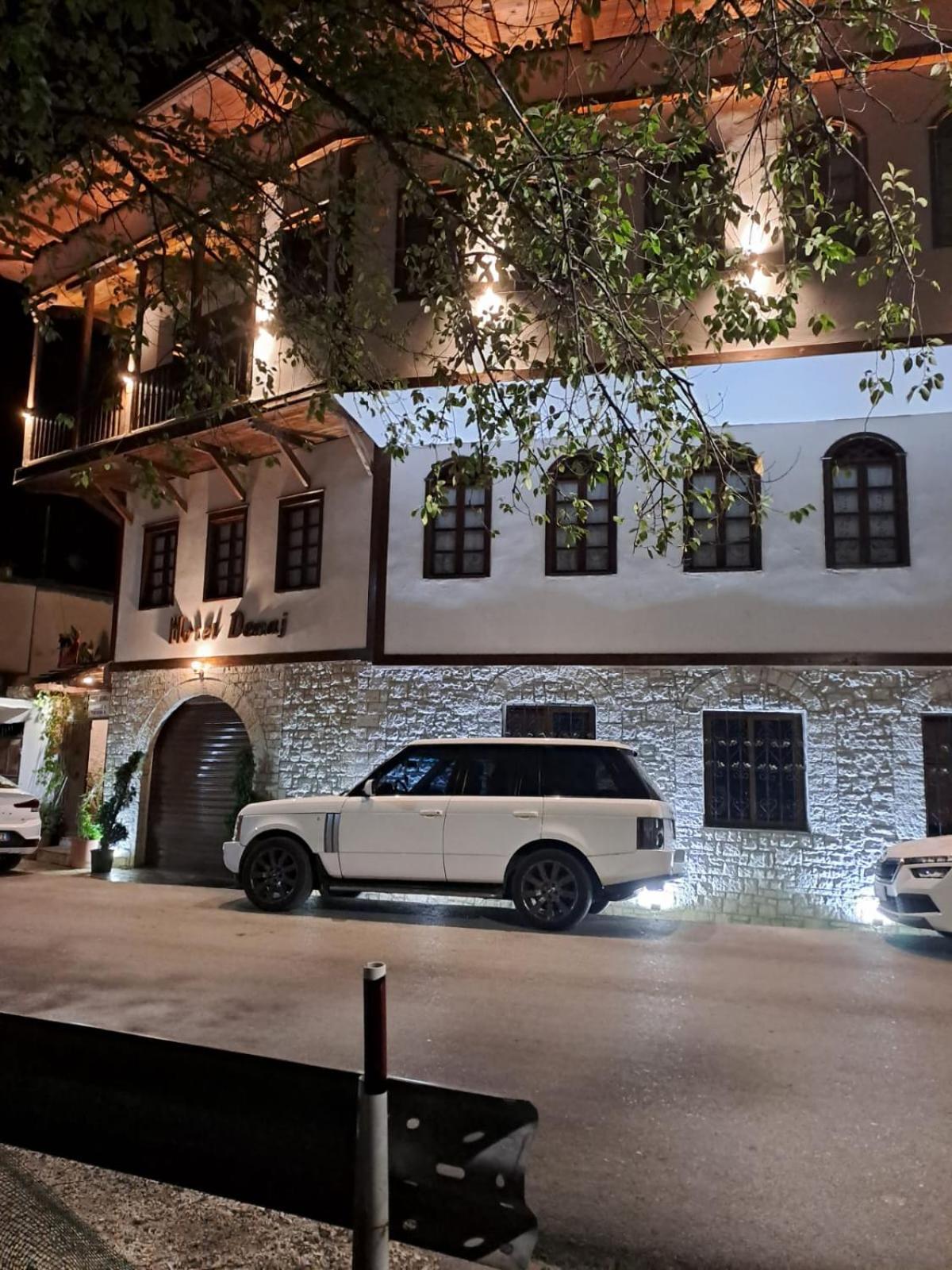 Bed & Breakfast Demaj Berat