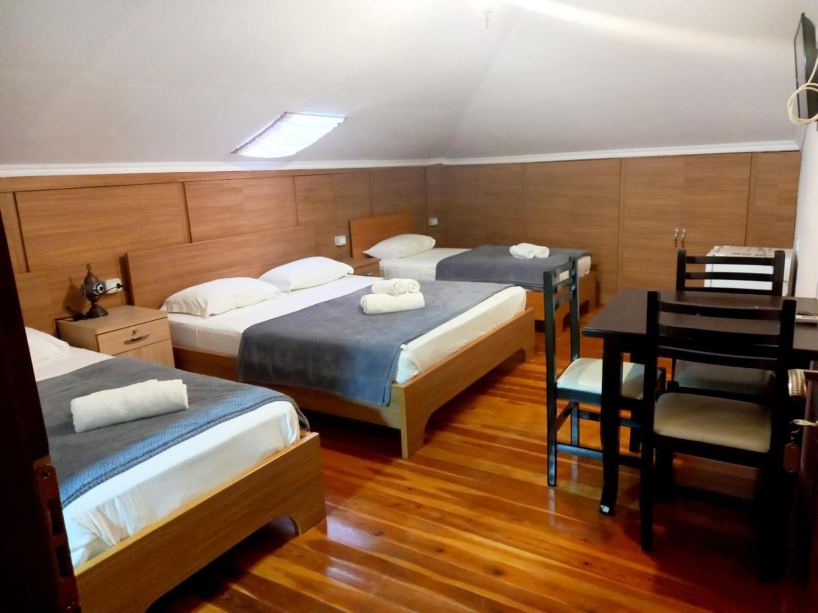 Demaj Bed & Breakfast